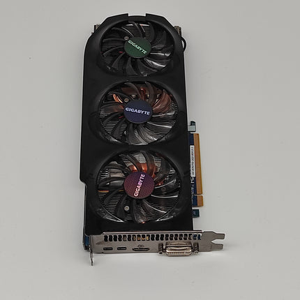 Gigabyte GV-R7970C-3GD Radeon HD 7970 GDDR5 3 GB PCI-E Grafikkarte